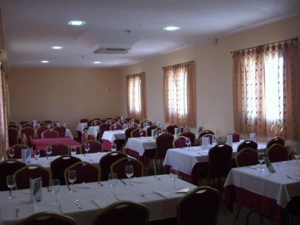 Hotel O Casino Da Rasa Nogueira De Ramuin Extérieur photo